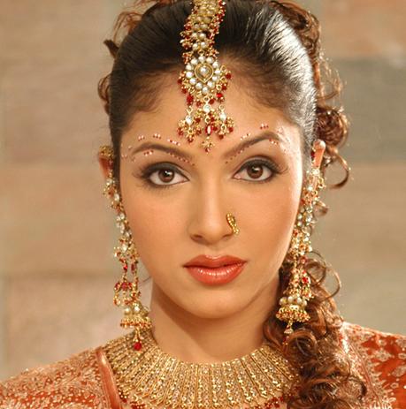 Indian Wedding Hairstyles - My Bride Hairs